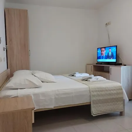 Jelicic Apartment *