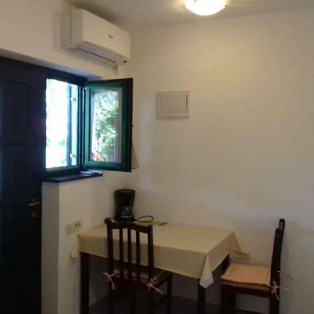 Jelicic Apartment *
