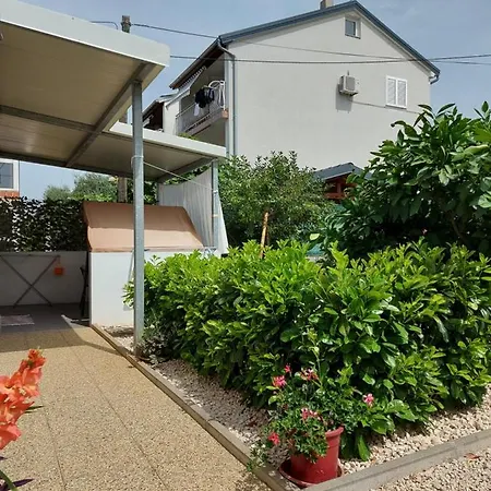 Jelicic Apartment *