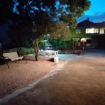 Jelicic Apartment *