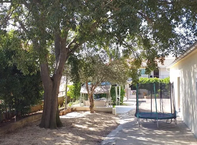 Jelicic Апартаменты Биоград-на-Мору